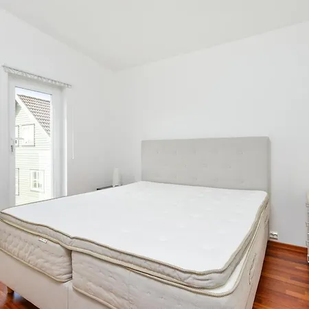 Apartment Hinna Paradise *