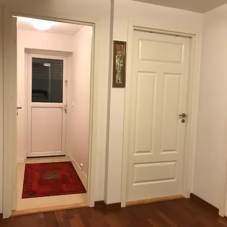 Hinna Paradise Apartment *